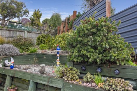 Photo of property in 24b Solway Street, Holmes Hill, Oamaru, 9401