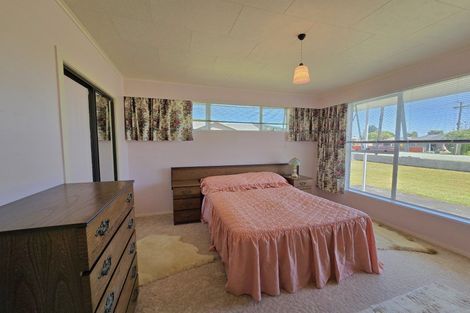 Photo of property in 44 Aylmer Street, Ross, 7812