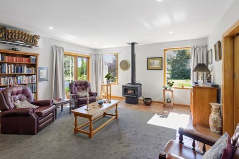 Photo of property in 2045 Old West Coast Road, Kirwee, Christchurch, 7671