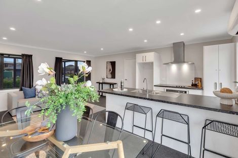 Photo of property in 4 Buckingham Place, Springvale, Whanganui, 4501