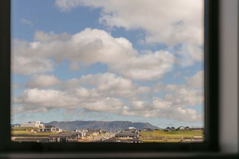 Photo of property in 5 Wairere Rise, Omokoroa, 3114