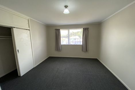Photo of property in 9 Shale Avenue, Massey, Auckland, 0614