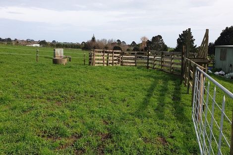 Photo of property in 1343 Devon Road, Brixton, Waitara, 4382