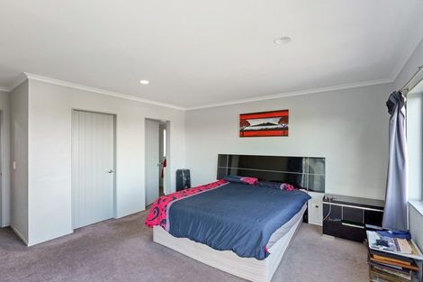 Photo of property in 5 Mohua Street, Waikanae, 5036