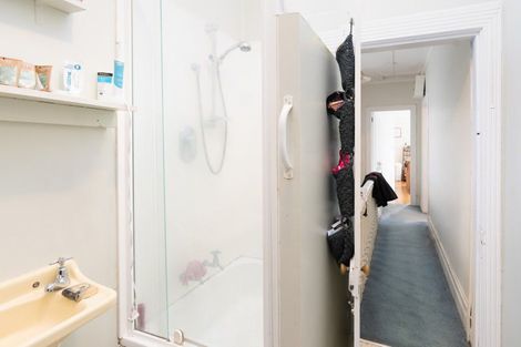 Photo of property in 14 Prince Street, Mount Victoria, Wellington, 6011