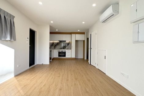 Photo of property in 70 Walters Road, Mount Wellington, Auckland, 1062