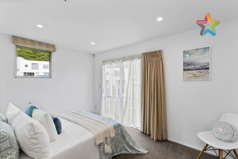 Photo of property in 68 Saddleback Grove, Karori, Wellington, 6012