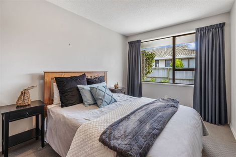 Photo of property in 2/151 Northcote Road, Northcote, Christchurch, 8052