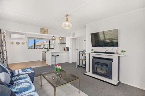 Photo of property in 9 Morrison Avenue, Northcote, Christchurch, 8052