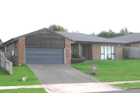 Photo of property in 22 Semillon Avenue, Henderson, Auckland, 0612