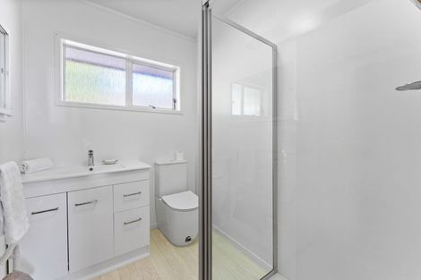 Photo of property in 2/63 Ocean View Road, Hillcrest, Auckland, 0627