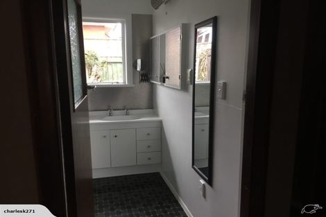 Photo of property in 1-3/11 Evans Street, Maori Hill, Timaru, 7910