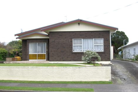 Photo of property in 64 Record Street, Fitzroy, New Plymouth, 4312