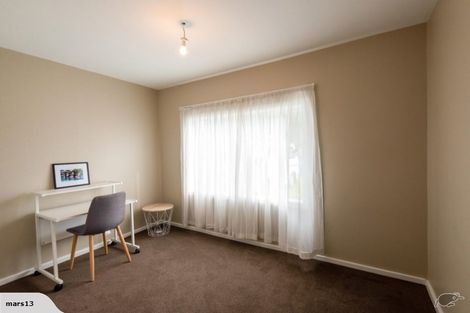 Photo of property in 11 Morgan Place, Tawa, Wellington, 5028