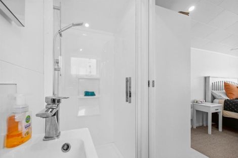 Photo of property in 4 Shearer Drive, Oakura, 4314