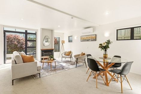 Photo of property in 2d Hatton Street, Karori, Wellington, 6012