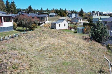 Photo of property in 24 Hamilton Drive, Lake Tekapo, 7999