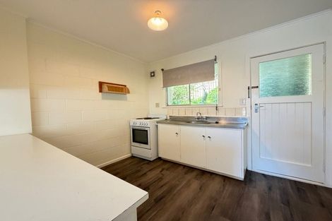 Photo of property in 2/153 Main Road, Tawa, Wellington, 5028
