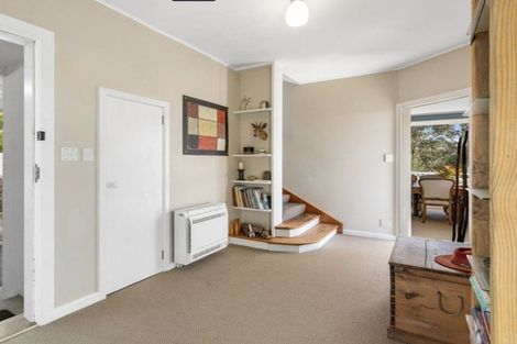 Photo of property in 15 Purau Avenue, Diamond Harbour, 8972