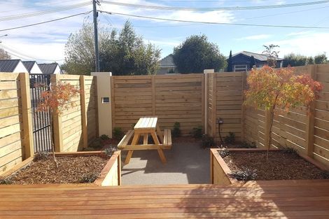 Photo of property in 1/176 Edgeware Road, Edgeware, Christchurch, 8013