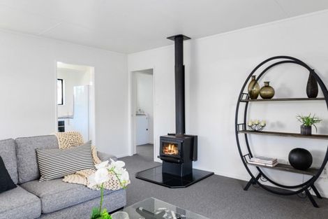 Photo of property in 41c Kawaha Point Road, Fairy Springs, Rotorua, 3015