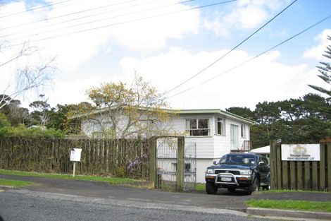 Photo of property in 182 Kauri Road, Whenuapai, Auckland, 0618