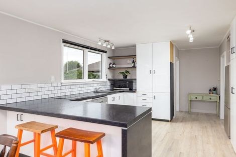 Photo of property in 4 Colina Street, Avonhead, Christchurch, 8042