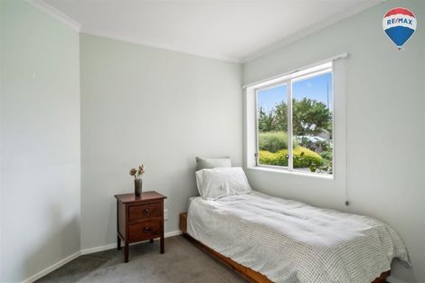 Photo of property in 18 Galveston Grove, Totara Park, Upper Hutt, 5018