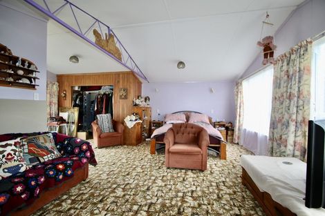 Photo of property in 23 Nash Parade, Foxton Beach, Foxton, 4815