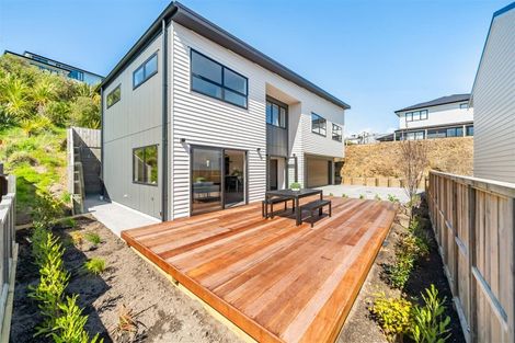 Photo of property in 37a Waitaria Terrace, Aotea, Porirua, 5024