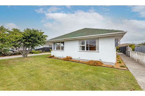 Photo of property in 79 Bridge Street, New Brighton, Christchurch, 8062
