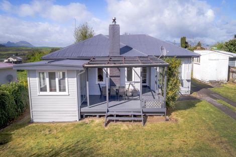 Photo of property in 17 Manuka Terrace, Mangakino, 3421