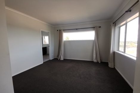 Photo of property in 159 Keri Vista Rise, Papakura, 2110