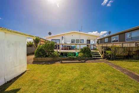 Photo of property in 30 Wellesley Road, Mangere Bridge, Auckland, 2022