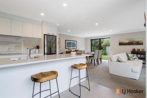 Photo of property in 11 Ian Place, Waihi Beach, 3611