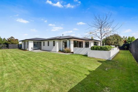 Photo of property in 10 Dunlop Crescent, Rolleston, 7614