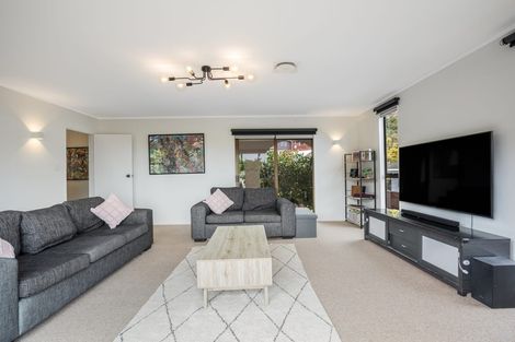 Photo of property in 76 Eskdale Road, Papakowhai, Porirua, 5024