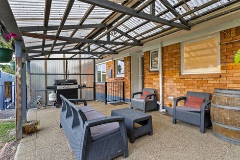 Photo of property in 19 Lawrence Crescent, Hillpark, Auckland, 2102