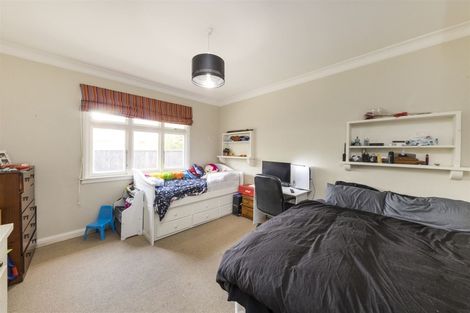 Photo of property in 266 Park Road, Hokowhitu, Palmerston North, 4410