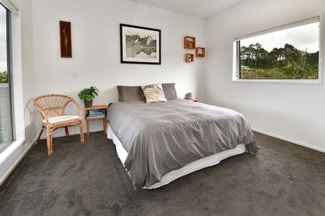 Photo of property in 76 Solan Drive, Waimauku, 0812