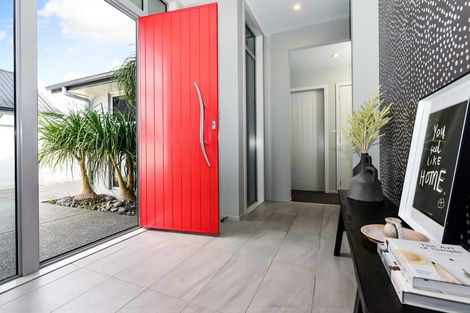 Photo of property in 12 The Rocks, Flagstaff, Hamilton, 3210