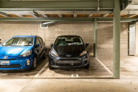 Photo of property in Republic Apartments, 4d/10 Lorne Street, Te Aro, Wellington, 6011