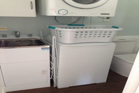 Photo of property in 27 Rauparaha Street, Waikanae Beach, Waikanae, 5036