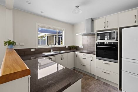 Photo of property in 2/46 Gloucester Street, Greenmeadows, Napier, 4112