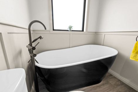 Photo of property in 1/1059 Bank Street, Te Awamutu, 3800