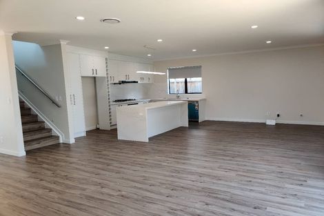 Photo of property in 17 Pinefield Road, Whenuapai, Auckland, 0618