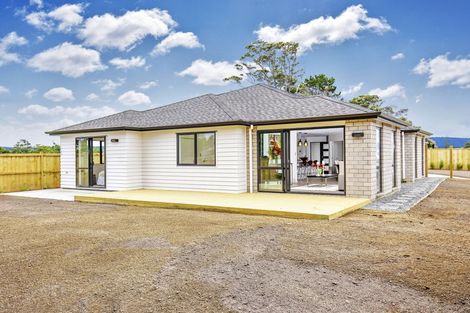 Photo of property in 80b Millbrook Road, Henderson, Auckland, 0612