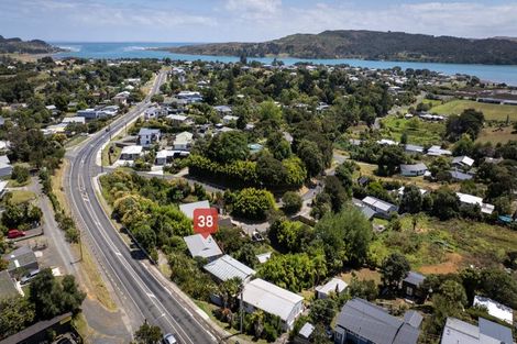 Photo of property in 38 Main Road, Raglan, 3225
