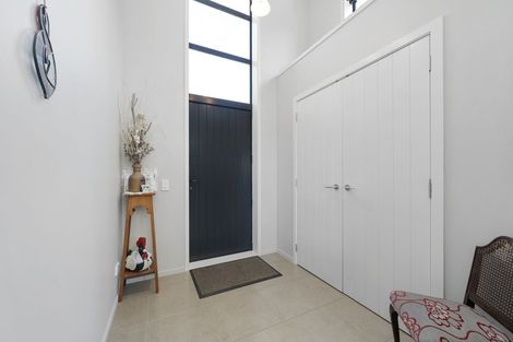 Photo of property in 15 Kahurangi Heights, Aotea, Porirua, 5024