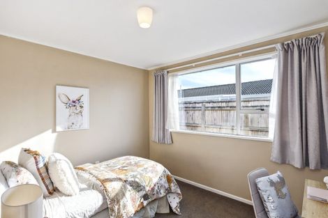 Photo of property in 37 Kapanui Road, Waikanae, 5036